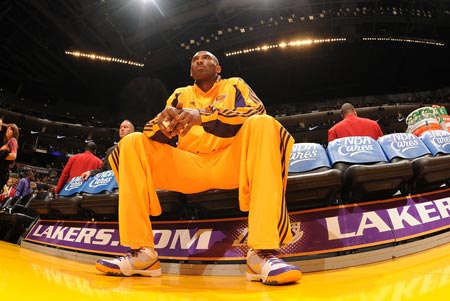 攻守兼备的 攻守兼备的