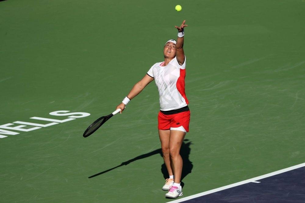 赛季中的状 赛季中的状