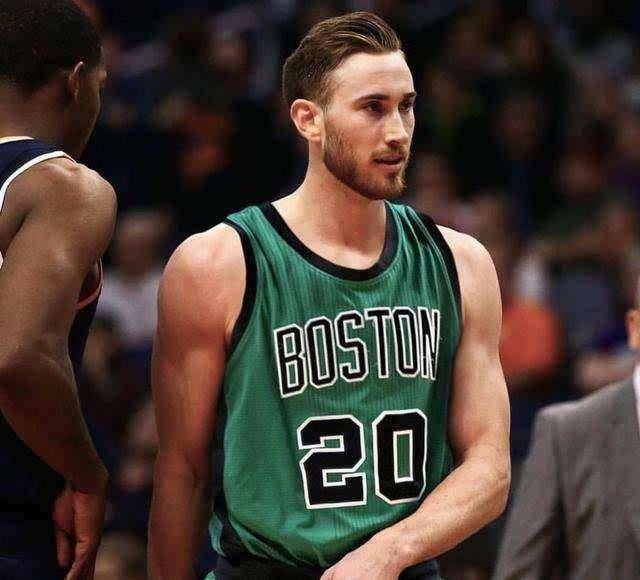 塑形公众的 塑形公众的